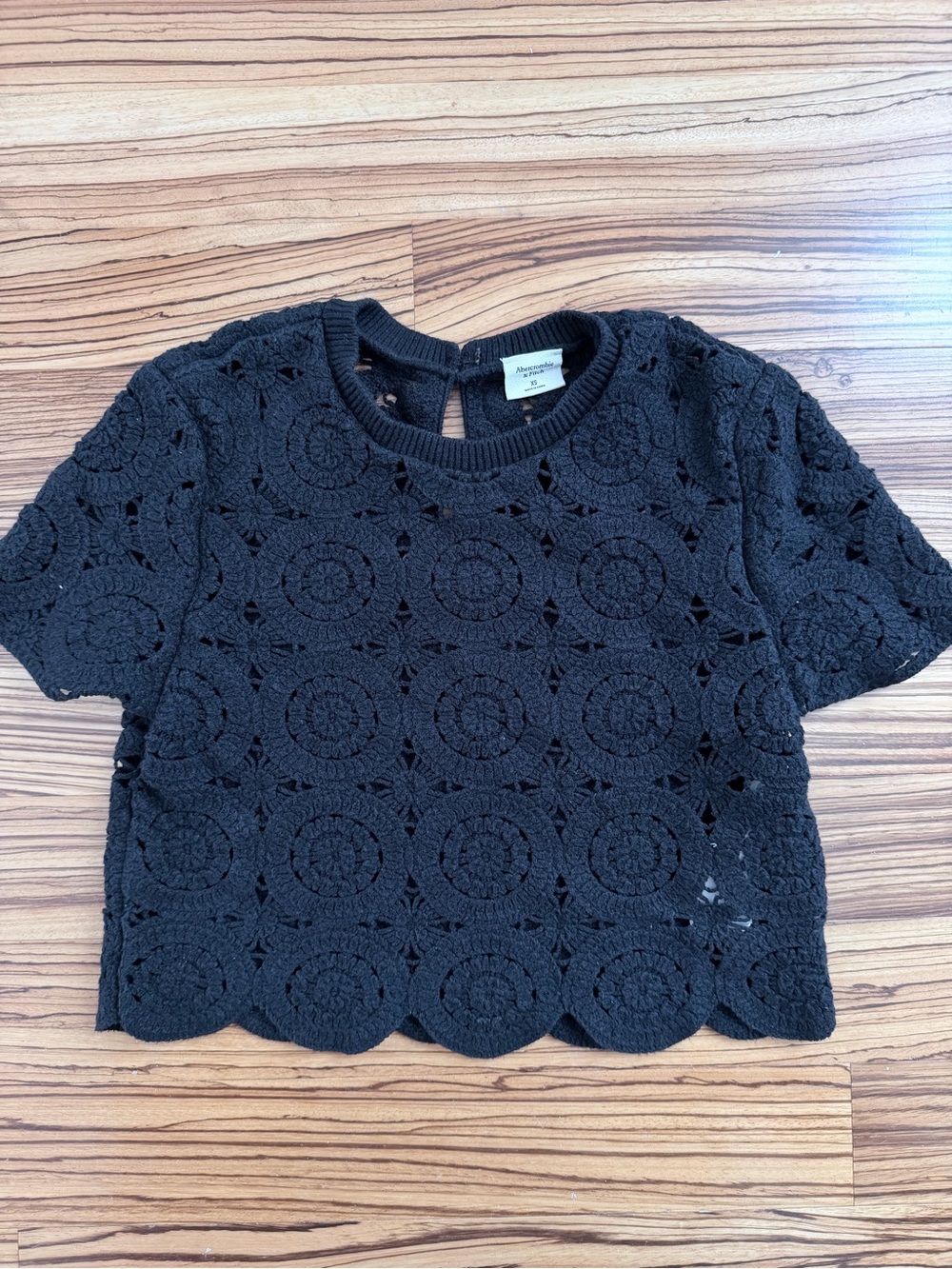 Abercrombie & Fitch Black Crocheted Crewneck Crop Top